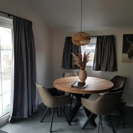 Chalet De Bijsselse Enk, Noors 15 Nunspeet