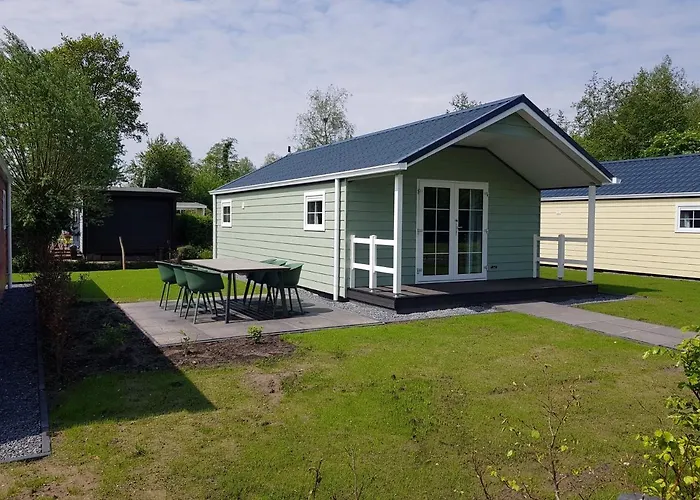 De Bijsselse Enk, Noors 15 شاليه