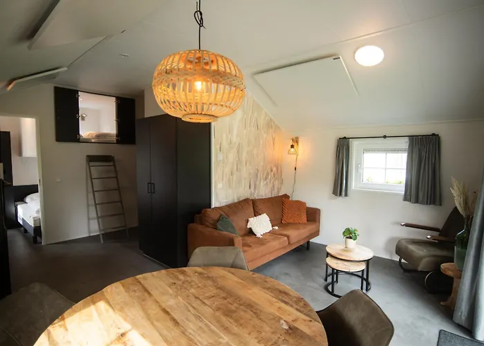 De Bijsselse Enk, Noors 15 בקתה נונספייט